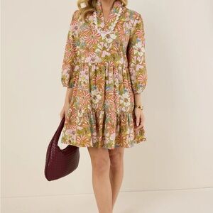 AVARA Evelyn floral print short dress 
NWT! ✨